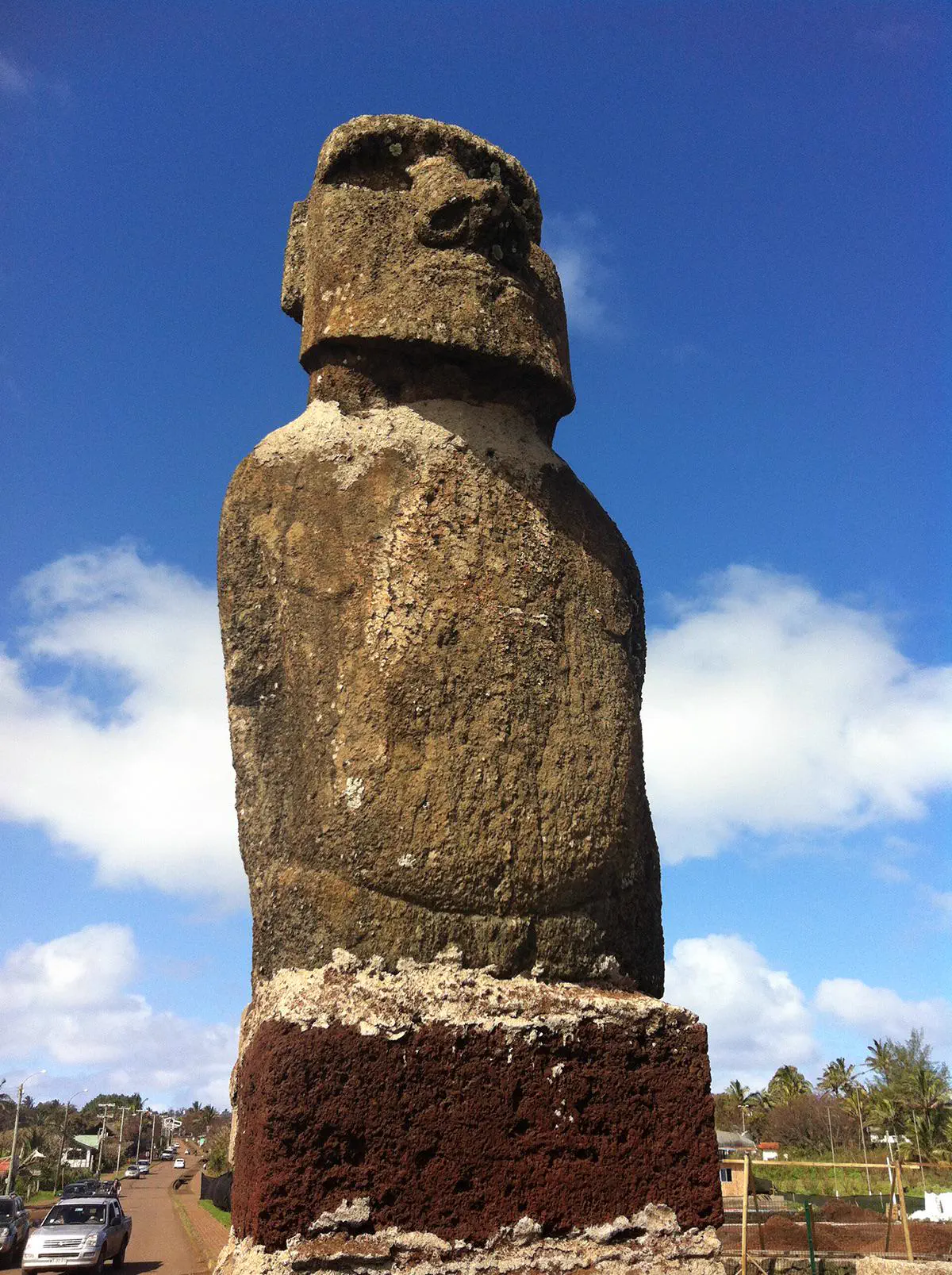 The 8 Chonkiest Beings Ever Documented Online đ« 16 Absolute Units of a Moai on Rapa Nui