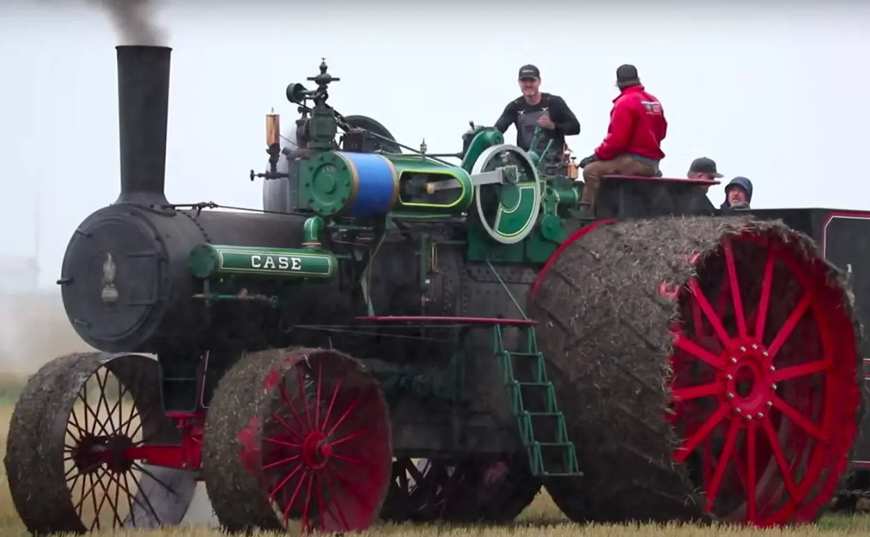 RANKING: The 13 Chonkiest Beings Ever Documented 25 Absolute Units of a Steam Traction Engine.