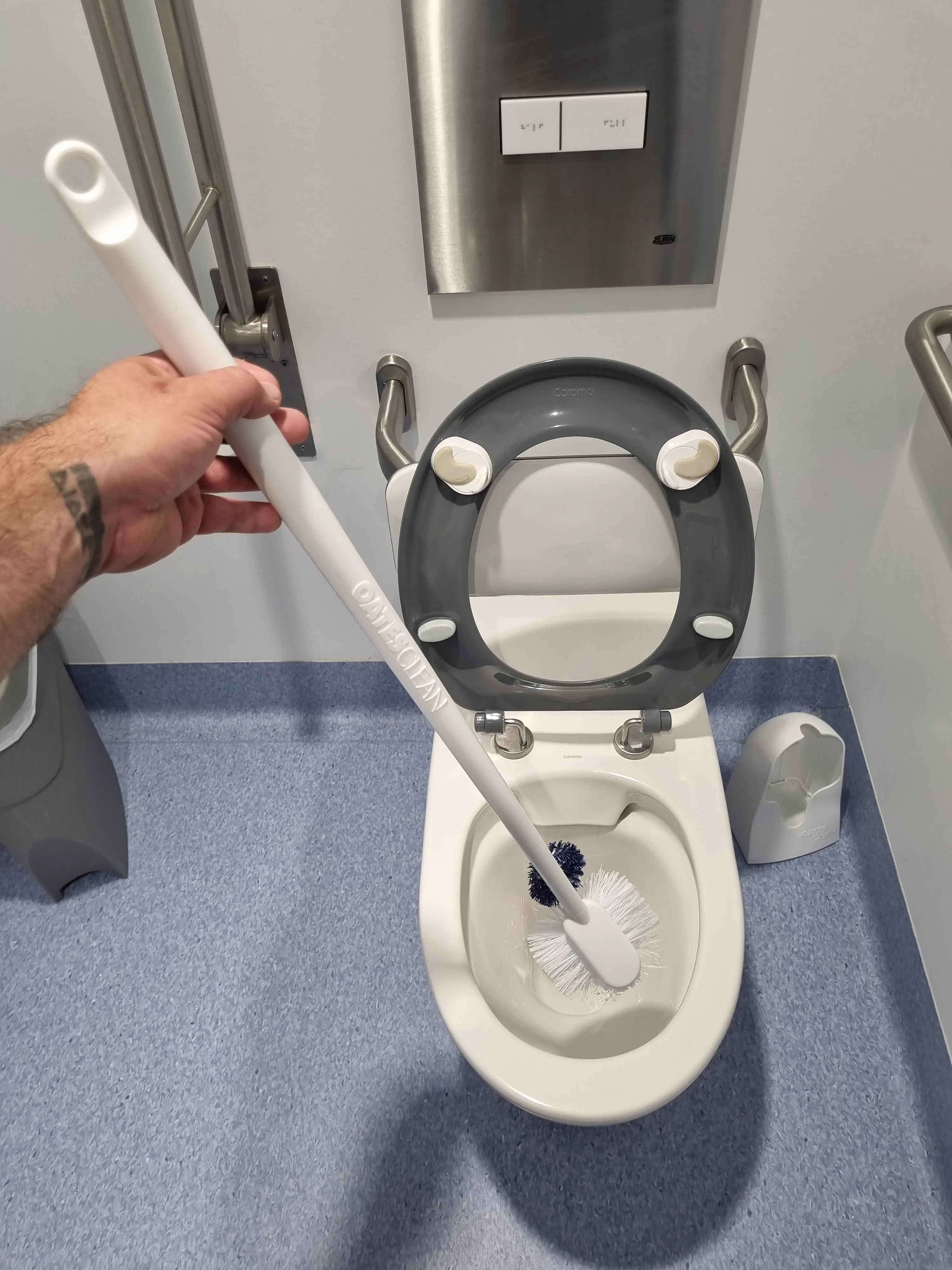 Wait Till You See These 8 Colossal Things Built Different🫣 14 Comically oversized toilet brush