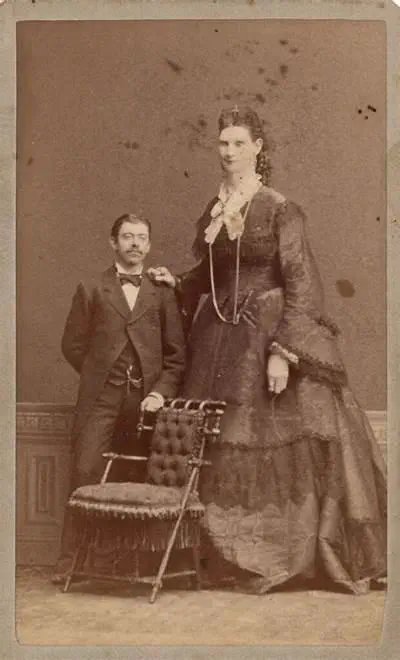 Wait Till You See These 8 Colossal Things Built Different🫣 10 absolute units the biggest vagina in the world belonged to anna swan1846 1888 canadian women an
