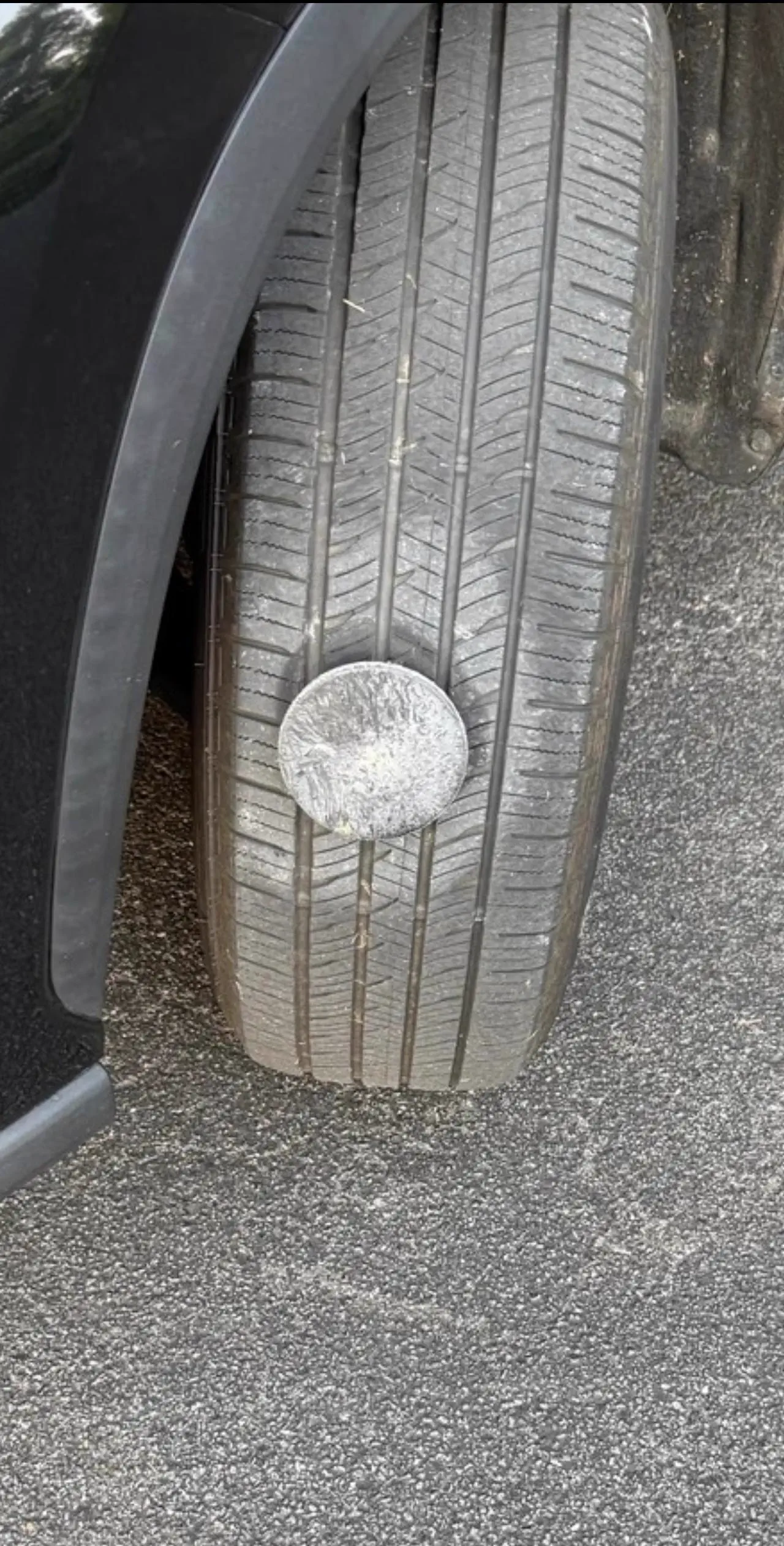 9 Oversized Things That Broke Our Brains Today đ§ 15 Massive object puncturing a tire