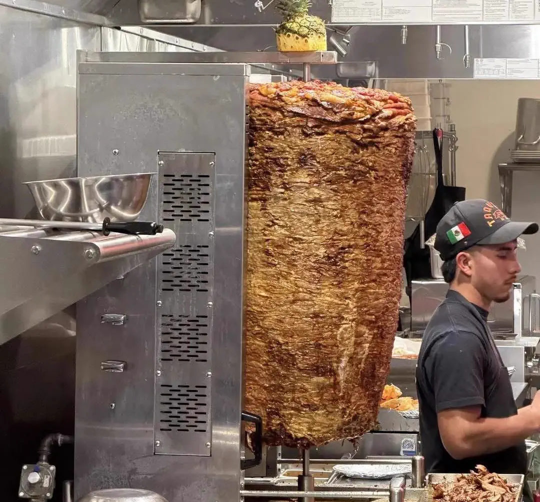 9 Everyday Things That Went Absolutely Feral 🫣 12 Massive doner kebab that is an absolute unit