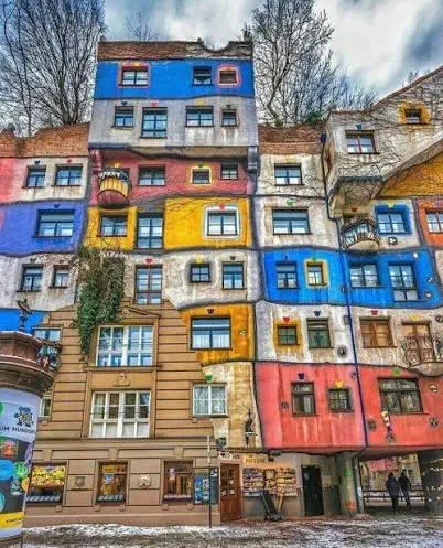 9 Everyday Objects That Went Full Beast Mode đ« 19 Absolute unit of expressionist architecture building