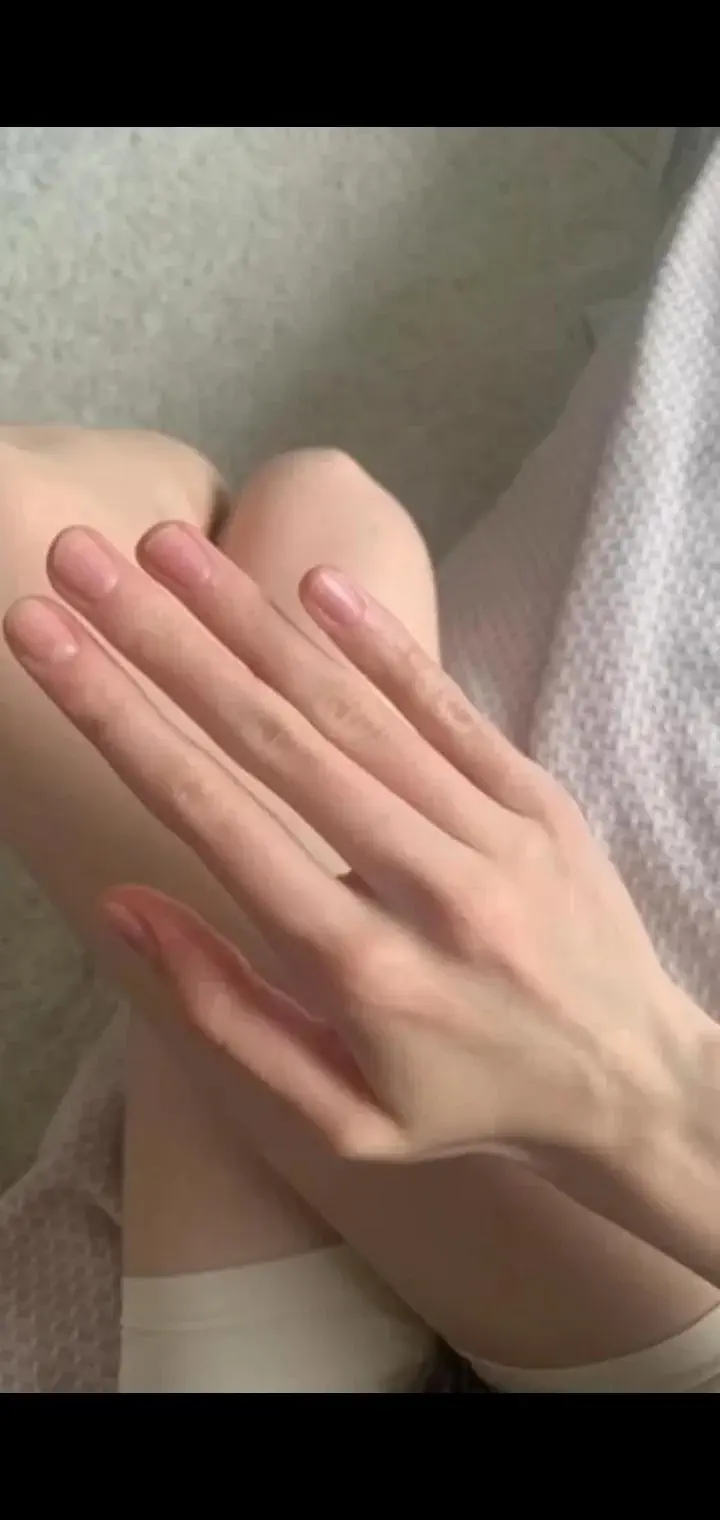 We Found 9 Things That Defy Logic and Scale Itself đ€Ż 19 Absolute Units of a finger