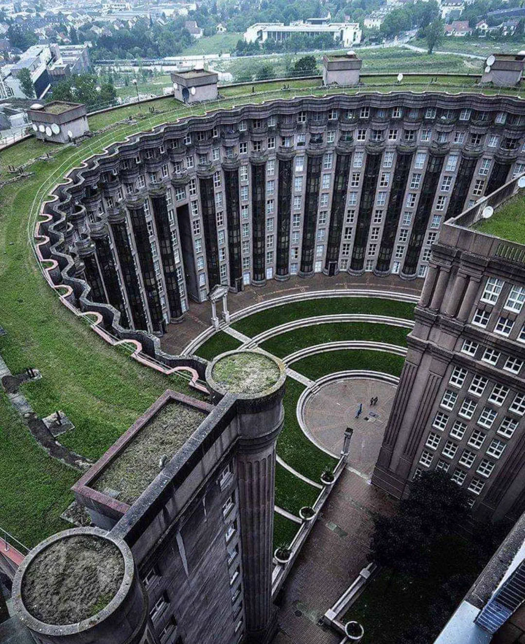We Found 9 Things That Defy Logic in Giant Mode 11 Massive postmodern social housing complex