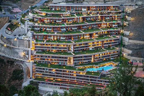 We Found 9 Things That Defy Logic and Shatter Scale 🤯 17 A colossal stretch of terraced housing