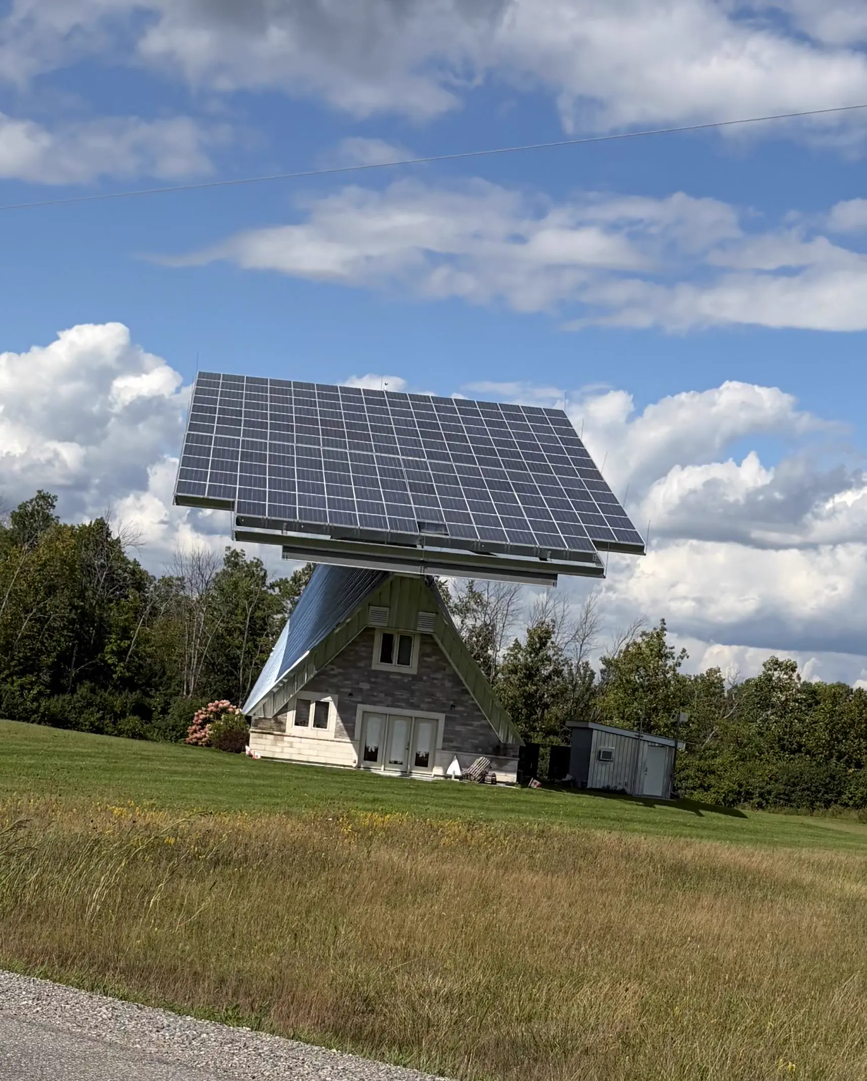 8 Oversized Wonders That Shouldn't Be Real đ€Ż 12 Absolute Units of a solar panel