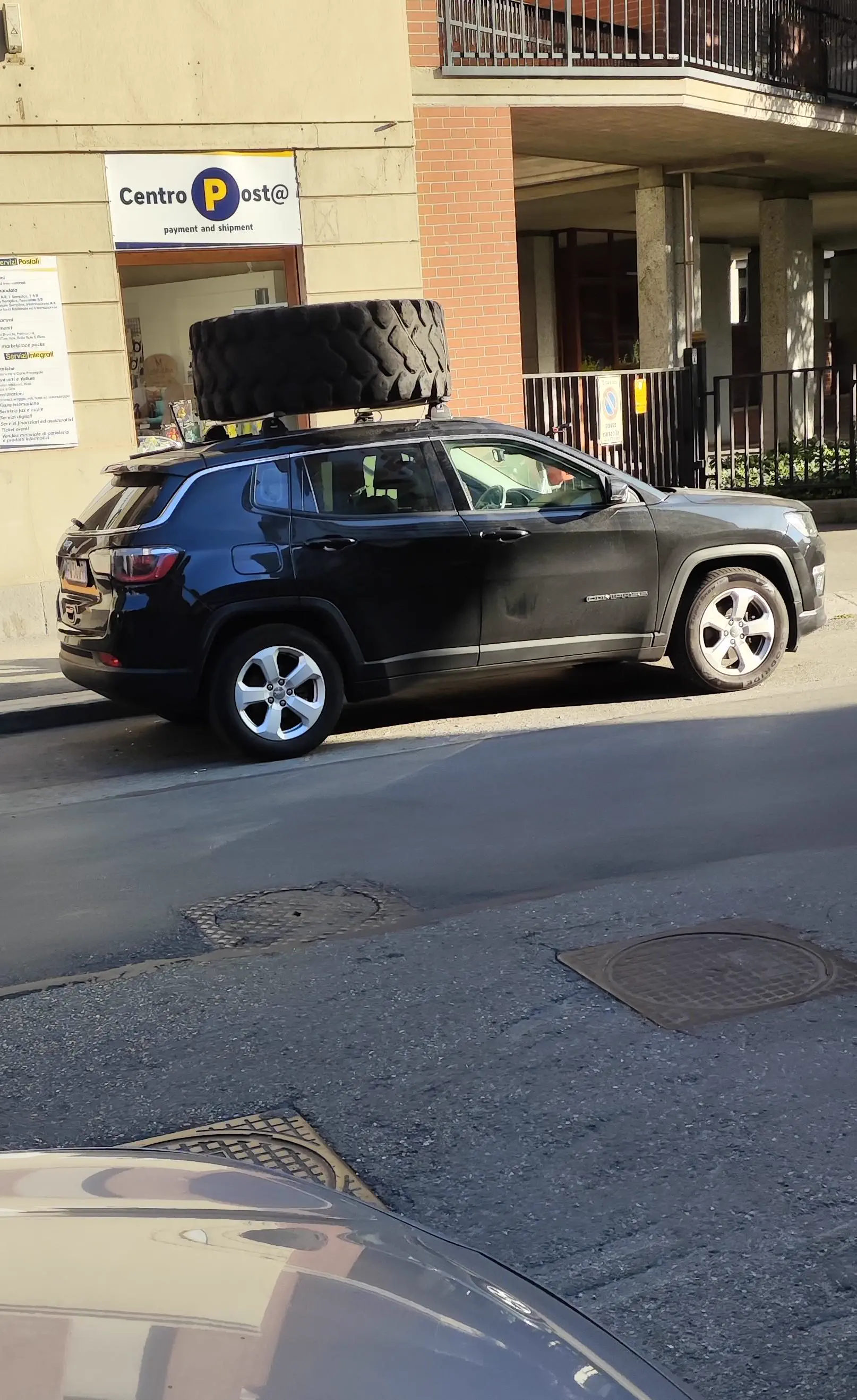 8 Oversized Wonders That Shouldn't Be Real đ€Ż 14 Absolute Units of a tire