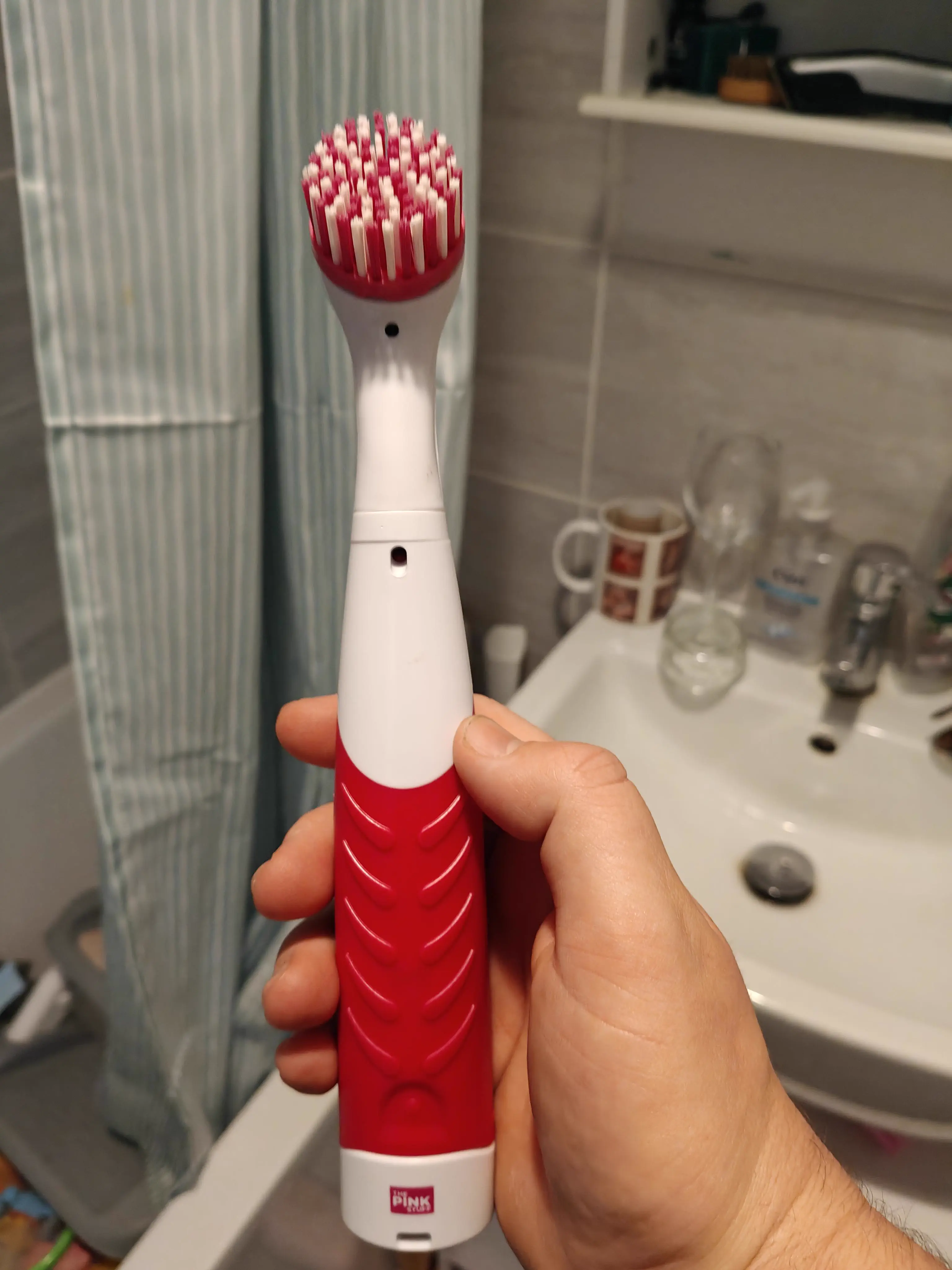 The 5 Most Enormous Things We Found Online đ€Ż 7 Absolute units of a toothbrush that is comically oversized