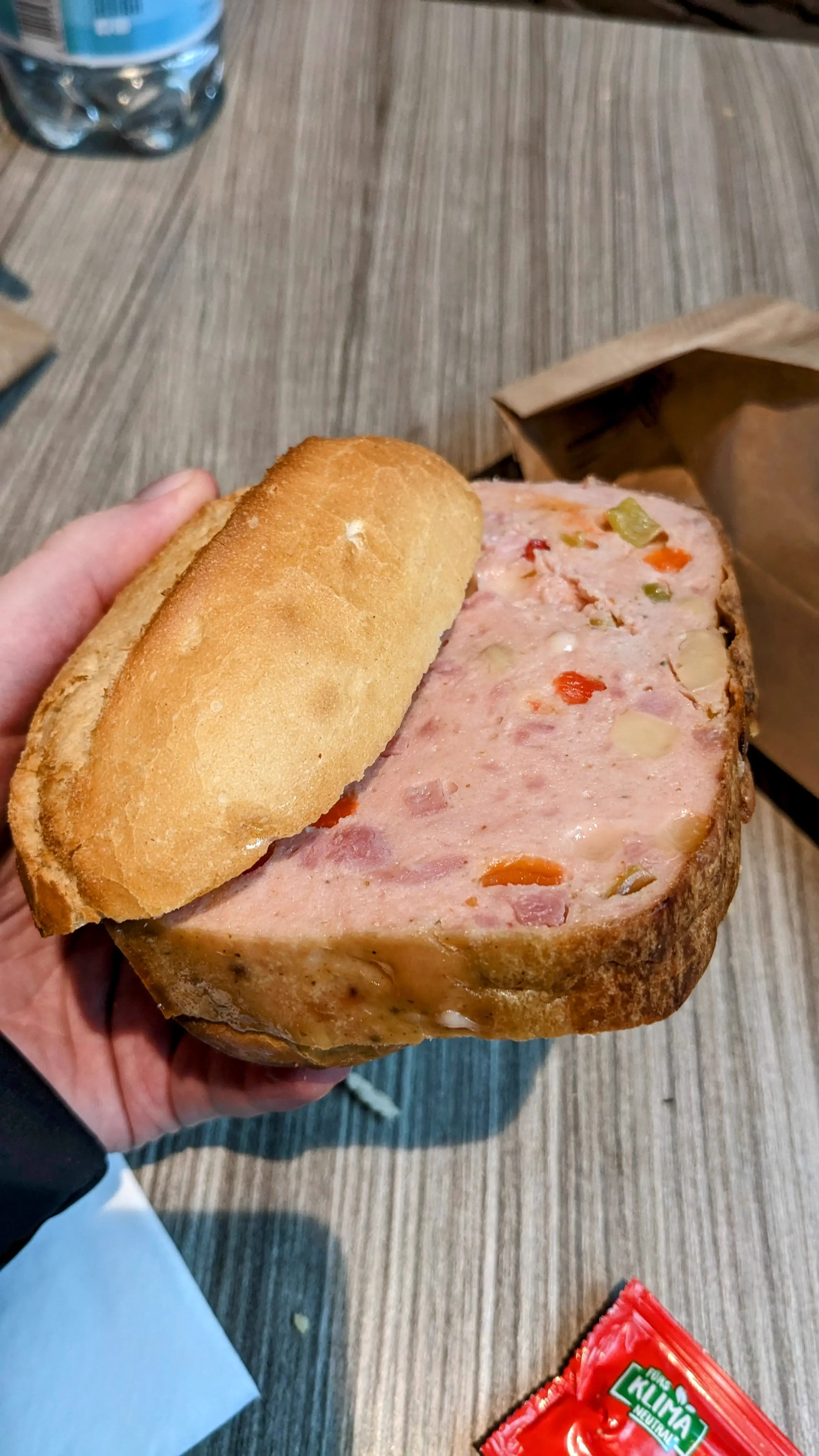 Wait Till You See These 8 Wonders Go Absolute Unit đ« 14 Huge German meatloaf sandwich absolute unit