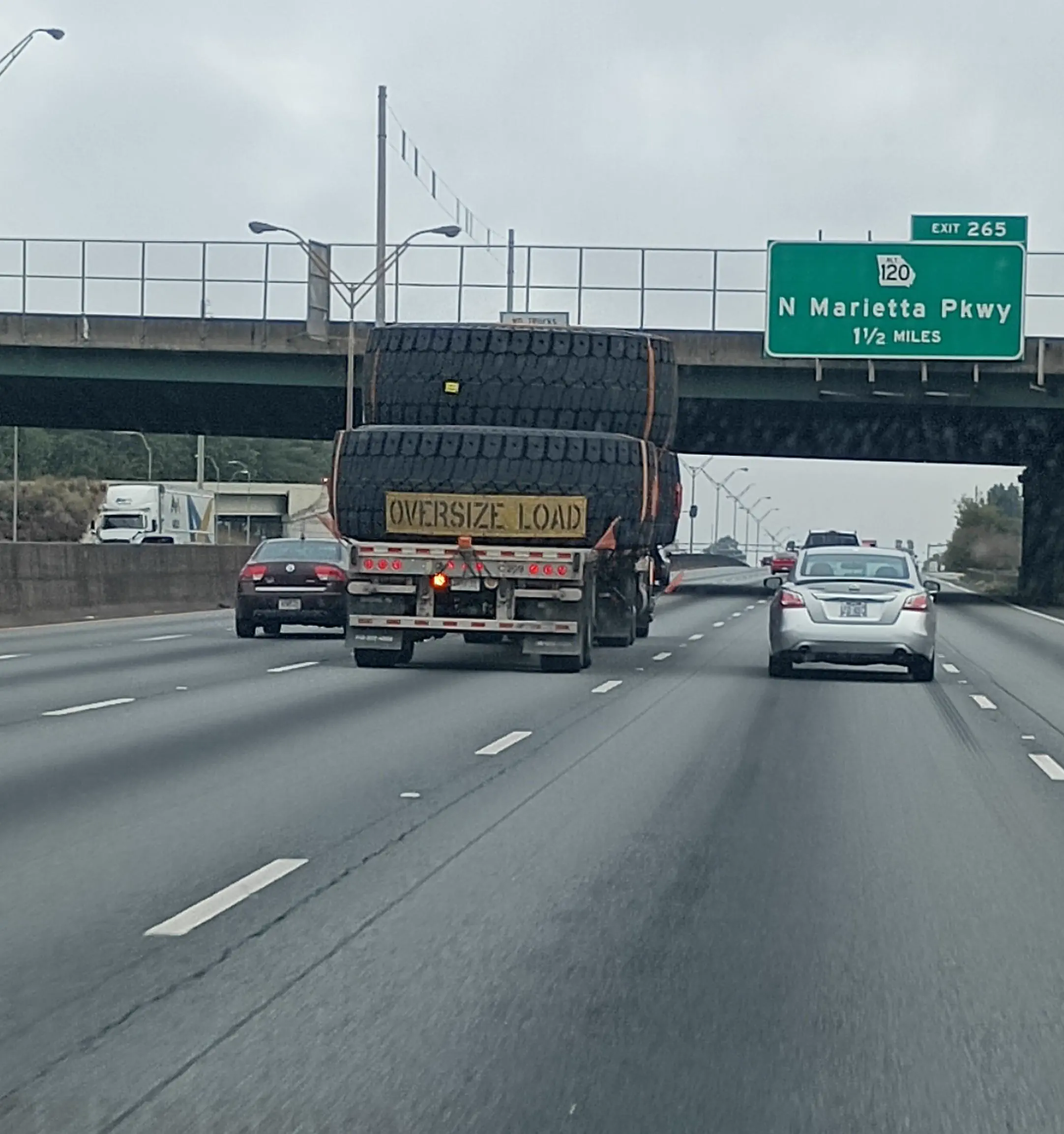 We Found 9 Chonky Units That Shouldn't Exist đ€Ż 15 Absolute Units of tires